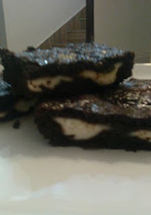 A picture of Cream Cheese Brownies.