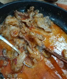 lợn rừng xào sa tế