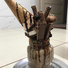 A picture of Monster Thickshake.