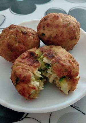 A picture of Vegan Tofu and Zucchini Croquettes.