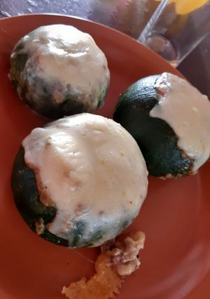 Una foto de Zapallitos rellenos