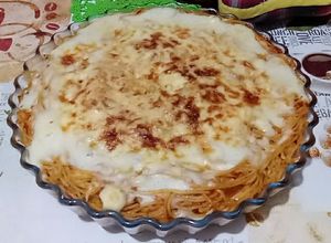 Une photo de Spaghettis à la sauce tomate et béchamel gratinée