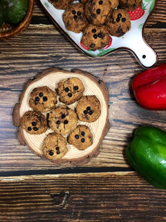 A picture of Chocolate Butter Cookies.