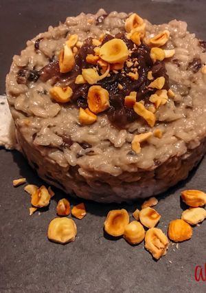 Foto di Risotto radicchio e gorgonzola piccante su crema di gorgonzola e miele