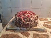 Una foto de relleno para tortas de chocolate blanco