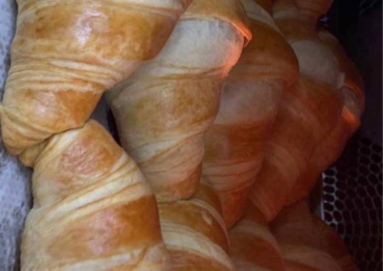 Step-by-Step Guide to Make Any-night-of-the-week How to make croissants