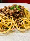 Spaghetti de chiles secos y perejil