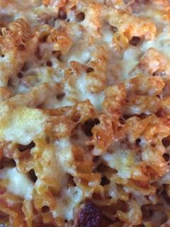 Una foto de Pasta fusilli gratinada