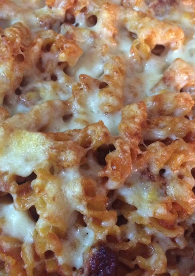 Una foto de Pasta fusilli gratinada