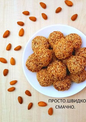Фото Горіхові цукерки з фініками та вівсянкою.
