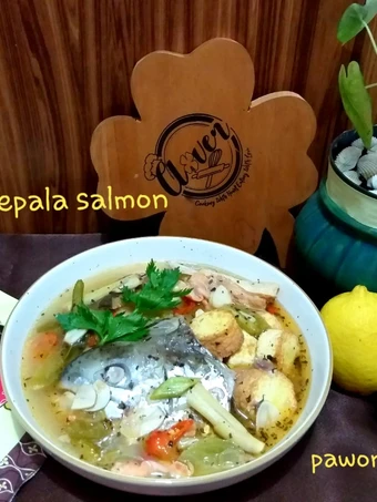 Langkah Mudah untuk Membuat Resep 260. Sup Kepala Ikan Salmon yang Enak Banget Anti Ribet, Mantap