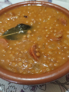 Una foto de Lentejas con chorizo en 18 minutos