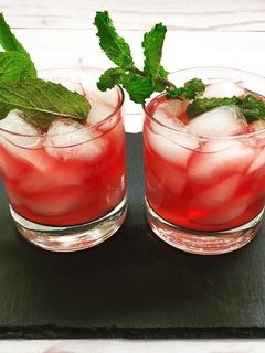 عکسی از دستور 🍹🍹نوشیدنی مینت چری🍹🍹