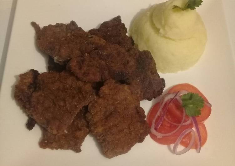 How to Make Homemade Wiener schnitzel(Viennese veal cutlets)