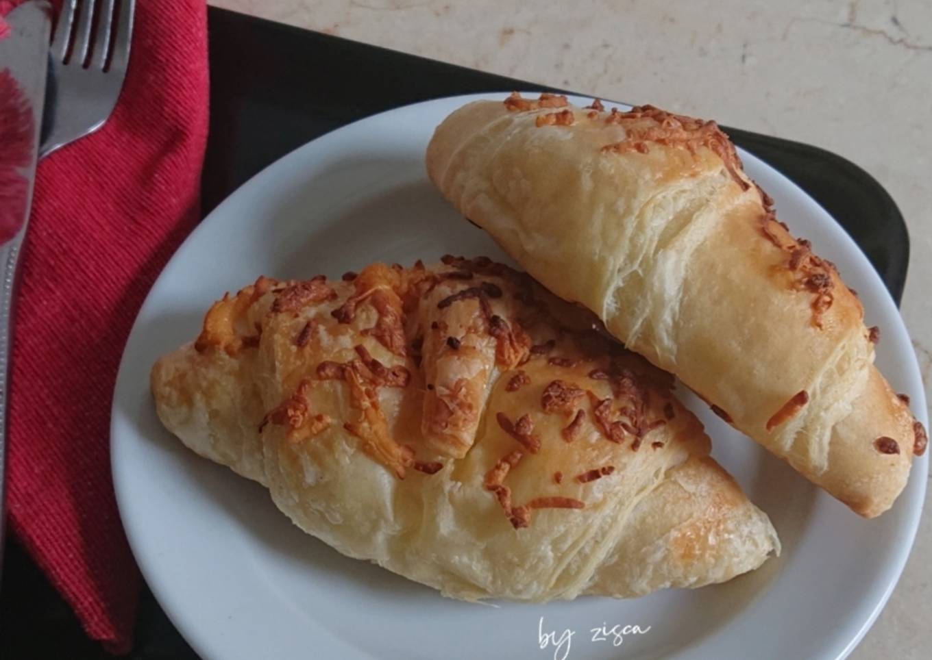 Cheese Croissant