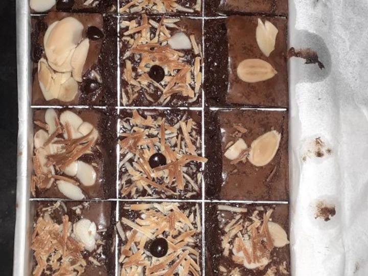 Cara Gampang Membuat Resep Fudgy Brownise shiny Crust yang  Bikin Ketagihan Anti Ribet, Mantap