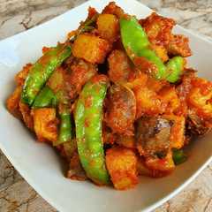 รูปของ Balado Kentang dan Ati Ampela