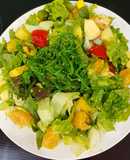 Salad rau quả và rong biển