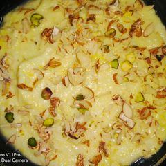 A picture of Phirni.