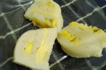Langkah Mudah untuk Membuat Nagasari pisang lapis keju Simpel