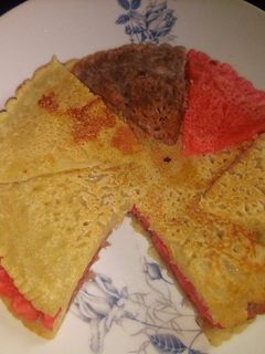 Pancake mai colour daban daban ainihin hoton girkin
