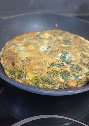 Una foto de Tortilla de espinacas rellena