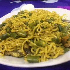 Curry Noodles A picture of Curry Noodles.