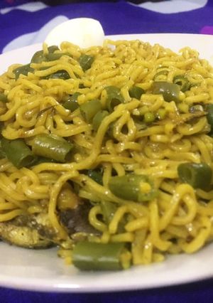 A picture of Curry Noodles.