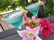 Une photo de cocktail avec coco