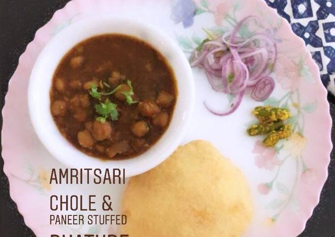 Amritsari chole and paneer stuffed bhature