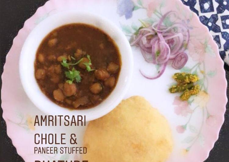 Amritsari chole and paneer stuffed bhature