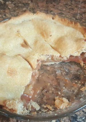 A picture of Barbara's Apple Pie.