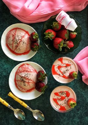 A picture of Strawberry Panna Cotta.