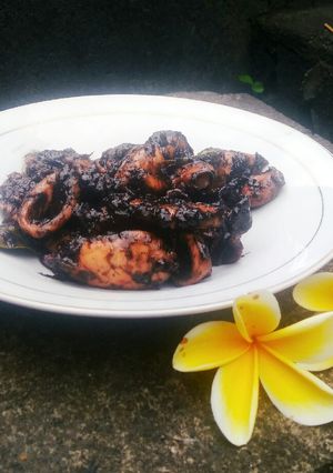 Foto resep Cumi Hitam Sederhana Irit Bumbu