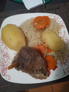 Una foto de Carne mechada con choclillo