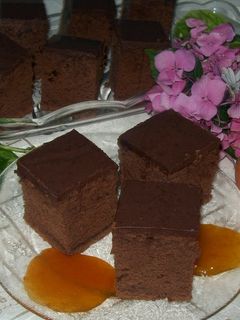 Bögrés csokoládés kocka recept fotója