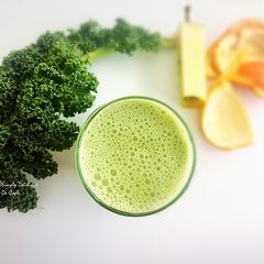 A picture of Kale, Apple, Mandarin, Lime smoothie.