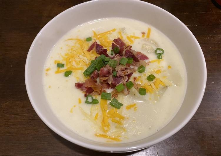 Tasty And Delicious of Loaded Baked Potato soup