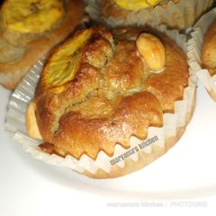 A picture of Plantain and peanut muffin.