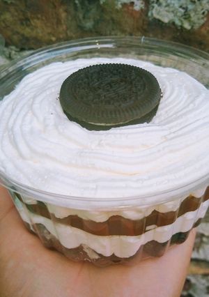 Una foto de Postre oreo y dulce de leche ❤️ ideal para vender