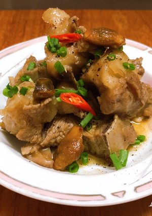 Hình của món Sườn non rim me 🤤.