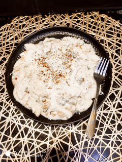 হোয়াইট সস্ পাস্তা (White sauce pasta recipe in Bengali) রেসিপির প্রধান ছবি