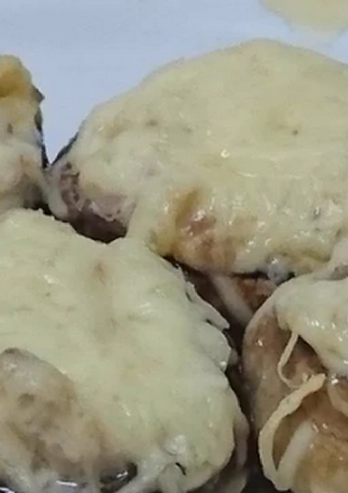 Una foto de Champiñones rellenos