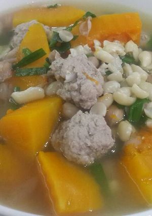 Hình của món Canh bí đỏ đậu phộng.