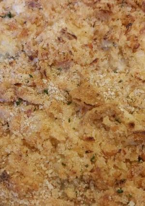 A picture of Broccoli-Cheddar Chicken Casserole.
