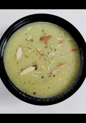 આલમન્ડ બ્રોકોલી સૂપ (Almond Broccoli Soup Recipe In Gujarati) રેસીપી મુખ્ય ફોટો