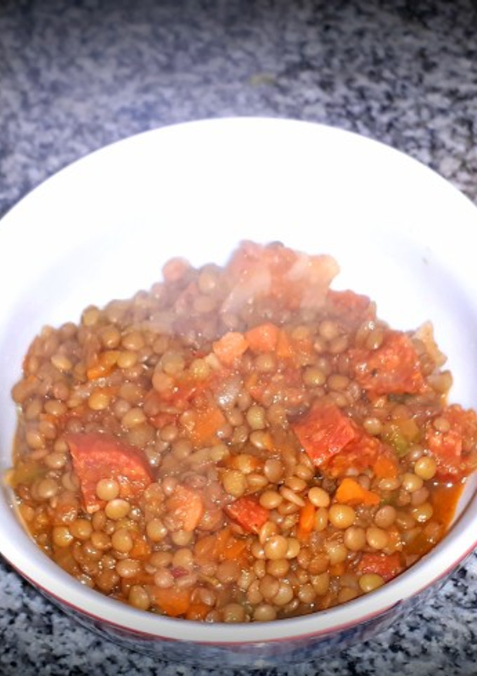 Una foto de Guiso de lentejas Express 🥣