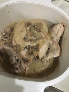 Una foto de Pollo al Champiñón en Olla Lenta