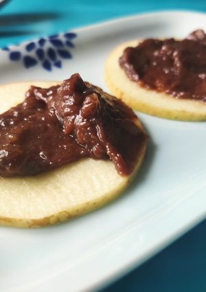 Une photo de Crème à tartiner aux dattes