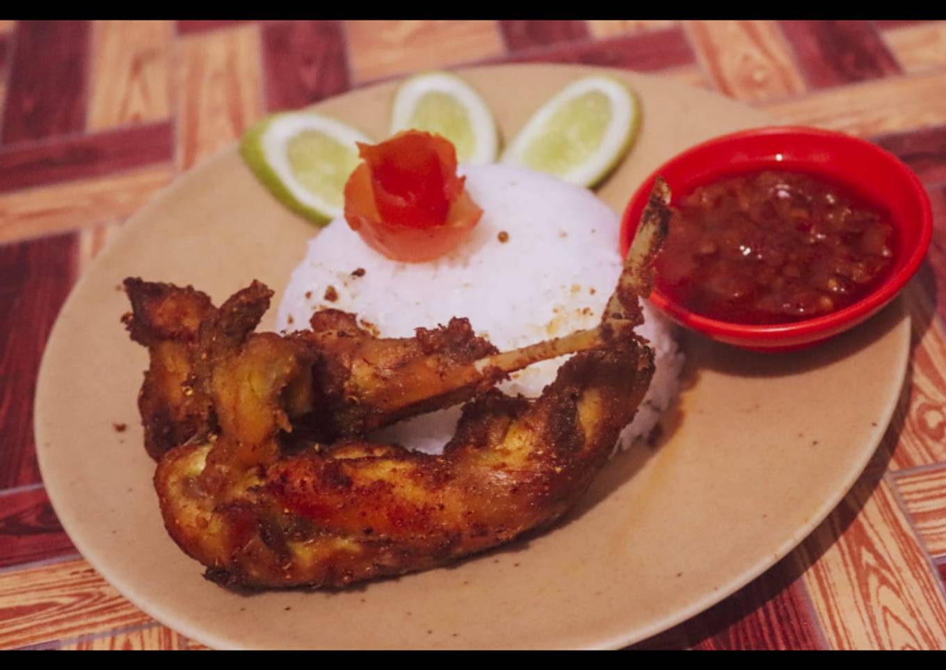 Bebek goreng sambal petis